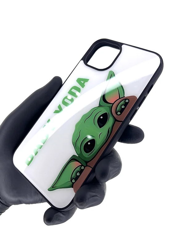 iPhone Gloss Finish Case baby Yoda